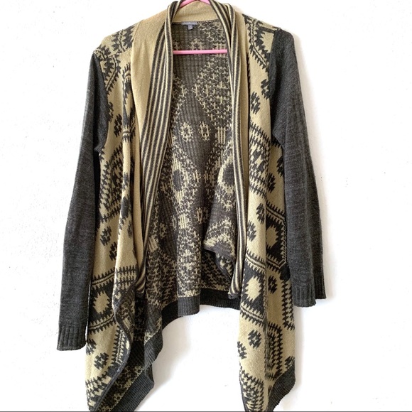 Charlotte Russe Sweaters - Charlotte Russe Woman’s Cardigan Brown & Gray Med.